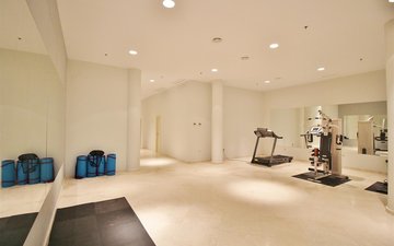 Property slide 20