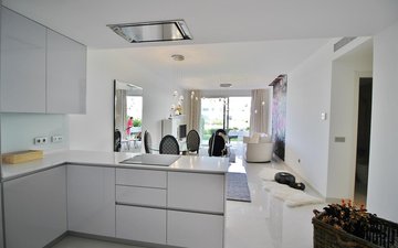 Property slide 19