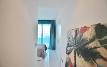 Property slide 22