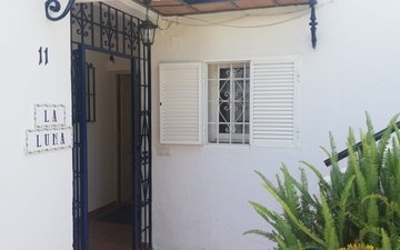 Property slide 19
