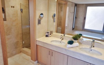 Property slide 16