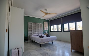 Property slide 18