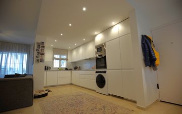 Property slide 7
