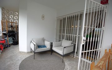 Property slide 16