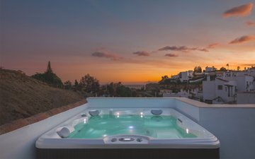 Property slide 16