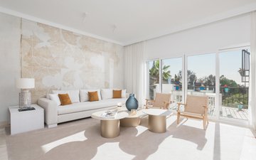 Property slide 17