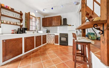 Property slide 30