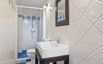 Property slide 40