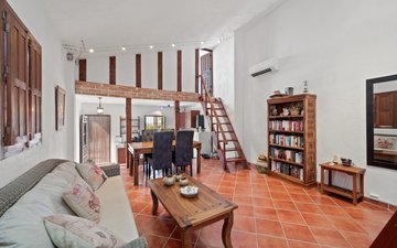 Property slide 18