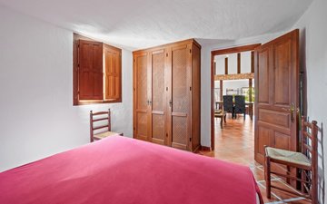 Property slide 35