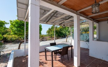 Property slide 42