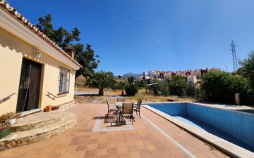 Property slide 10
