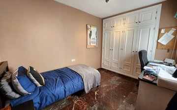 Property slide 16