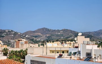 Property slide 27