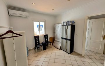Property slide 29
