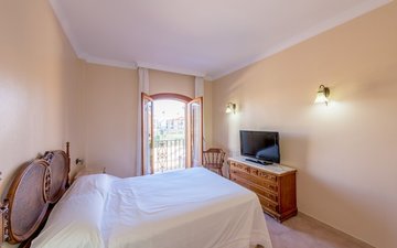 Property slide 8