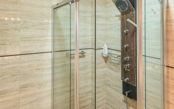 Property slide 44
