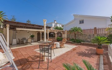 Property slide 49