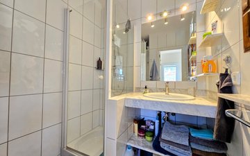 Property slide 30