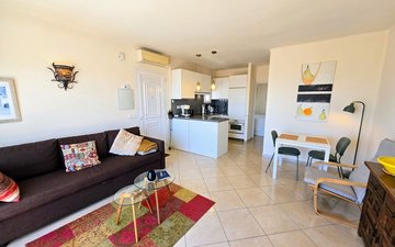 Property slide 17