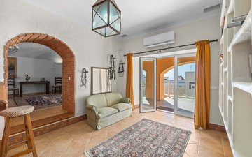 Property slide 18