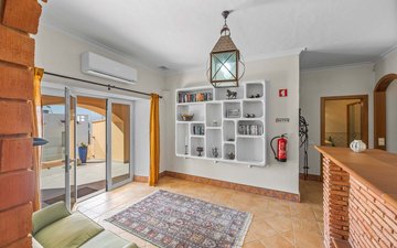 Property slide 17