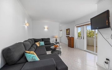 Property slide 17