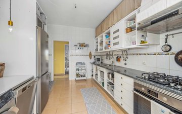 Property slide 33
