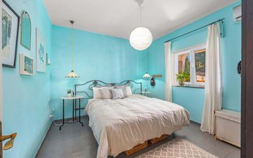Property slide 25