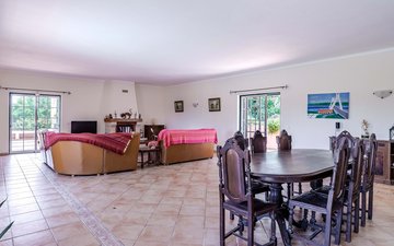 Property slide 31