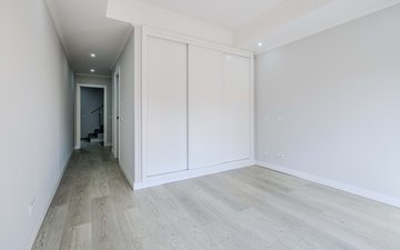 Property slide 31