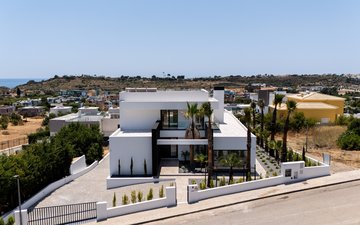 Property slide 20