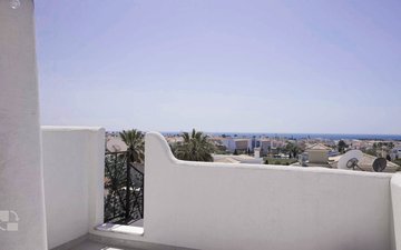 Property slide 17