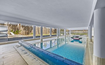 Property slide 14