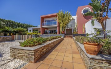 Property slide 16