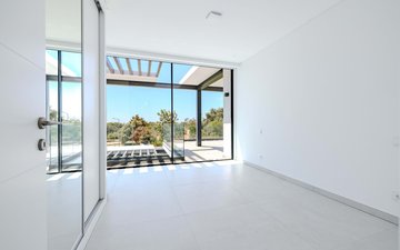 Property slide 18