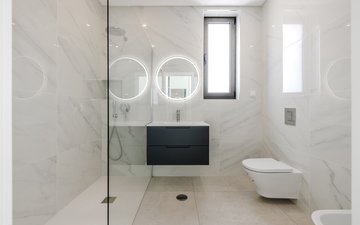 Property slide 14