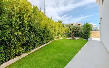 Property slide 23
