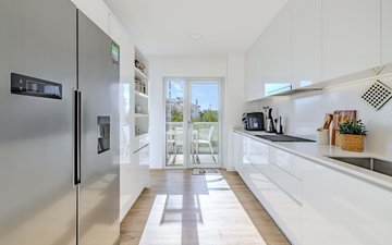 Property slide 17