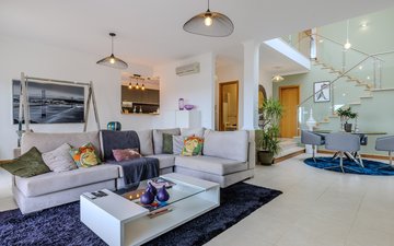 Property slide 31