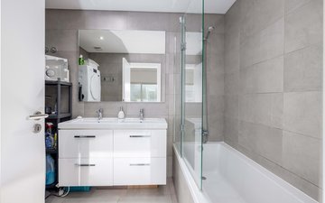 Property slide 15