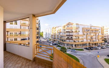 Property slide 22