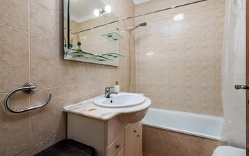 Property slide 19