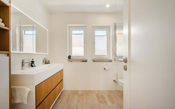 Property slide 19