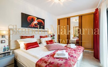 Property slide 16