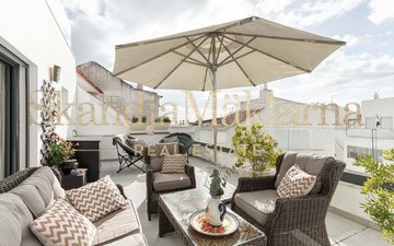 Property slide 22