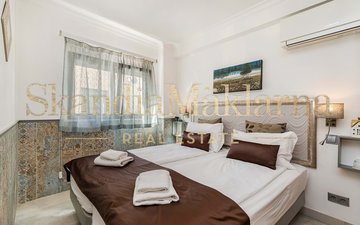 Property slide 20