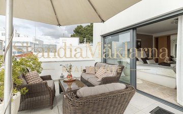 Property slide 27