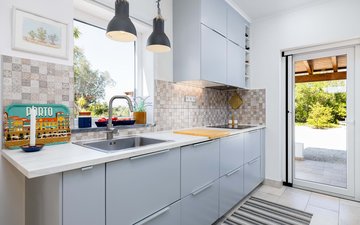 Property slide 19