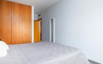 Property slide 7